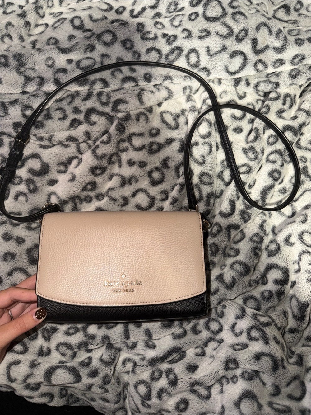 kate spade Two-Tone Crossbody in Blush and Black